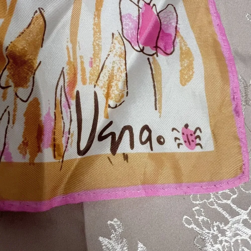 Vintage Vera Neumann Pink Tulip Scarf Gold Trim 21